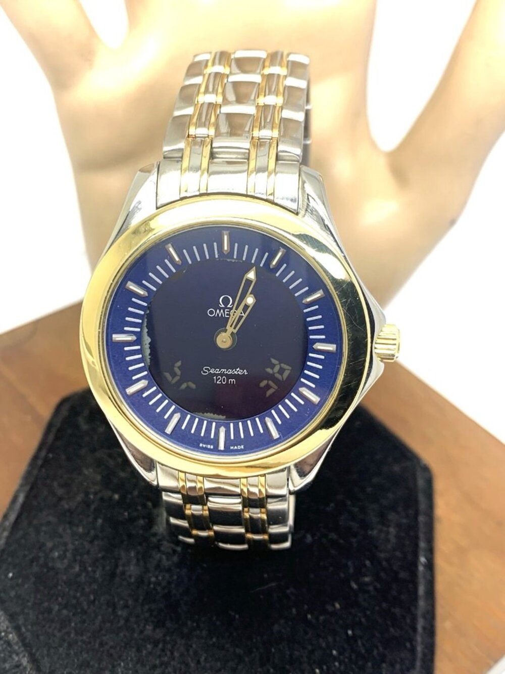 Omega Seamaster Men's Watch 2321.80 Swiss Quartz Blue Dial 18k Gold Steel 39mm